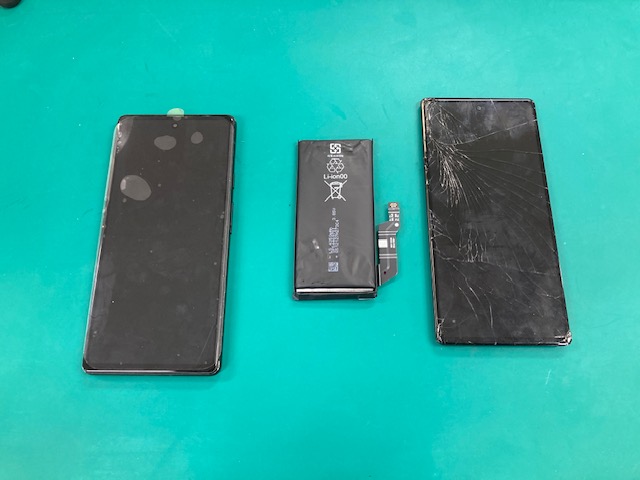 Google Pixel 6a のパネル+バッテリー交換を行いました。